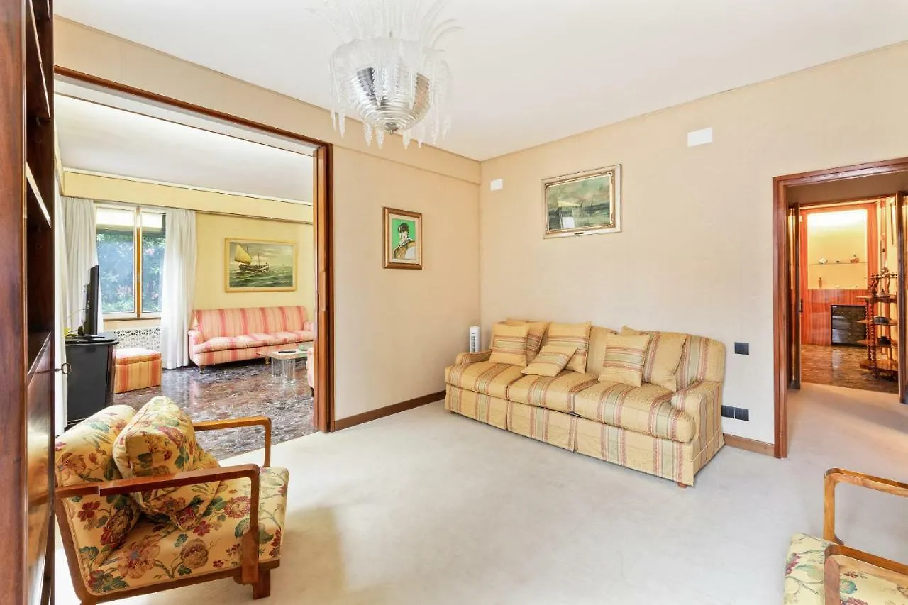 Venice Castello Elegant Apartment 0*,