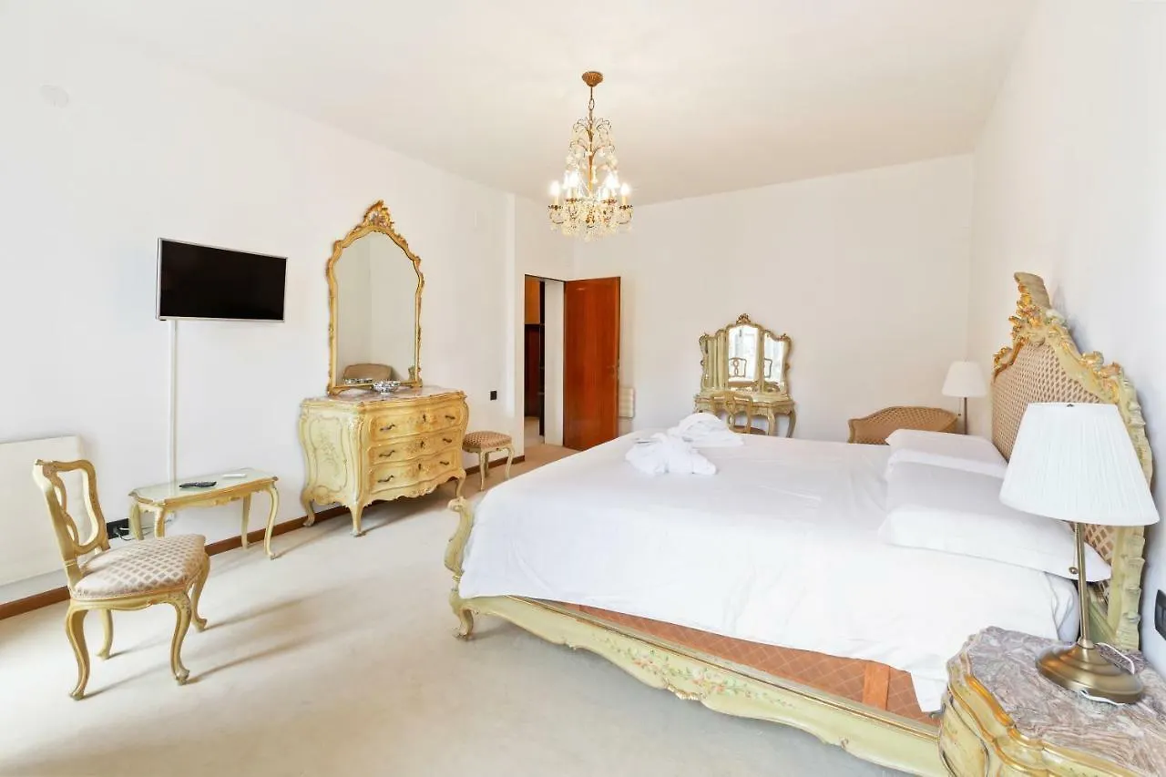 Venice Castello Elegant Apartment