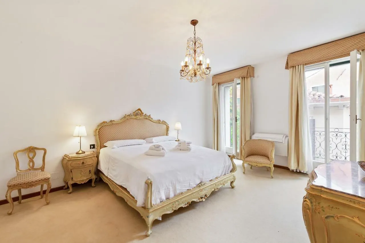 Venice Castello Elegant Apartment